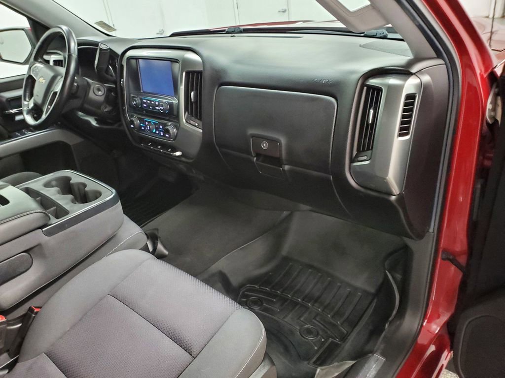 Used 2018 Chevrolet Silverado 1500 LT w/ All Star Edition image 13