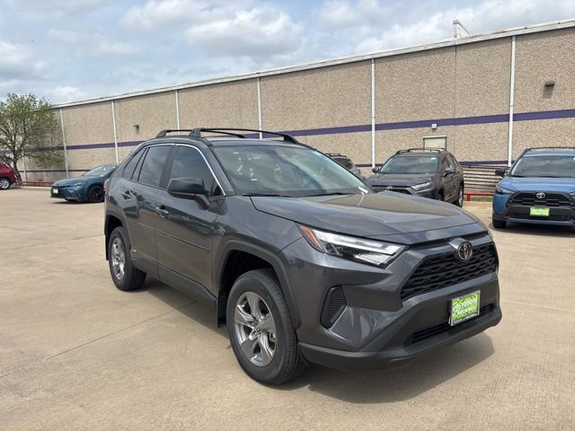 Used 2025 Toyota RAV4 LE image 3