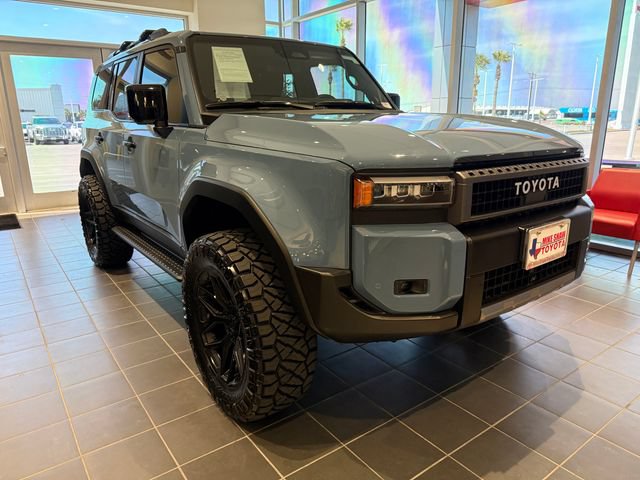 Used 2026 Toyota Land Cruiser w/ Premium Package AWD/4WD image 2