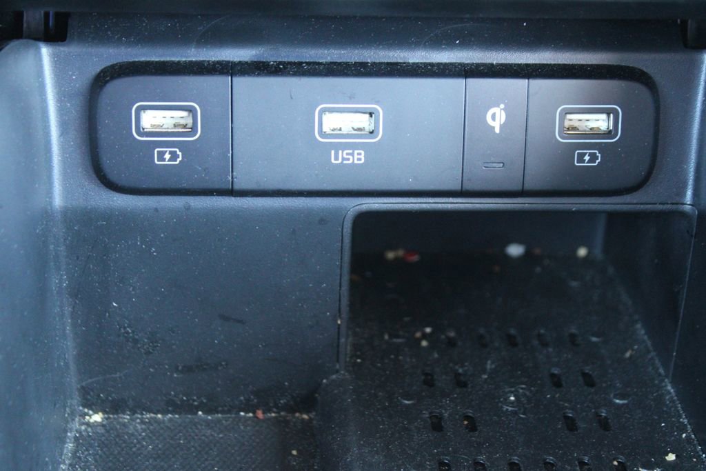 Certified 2023 Kia Sorento S image 39