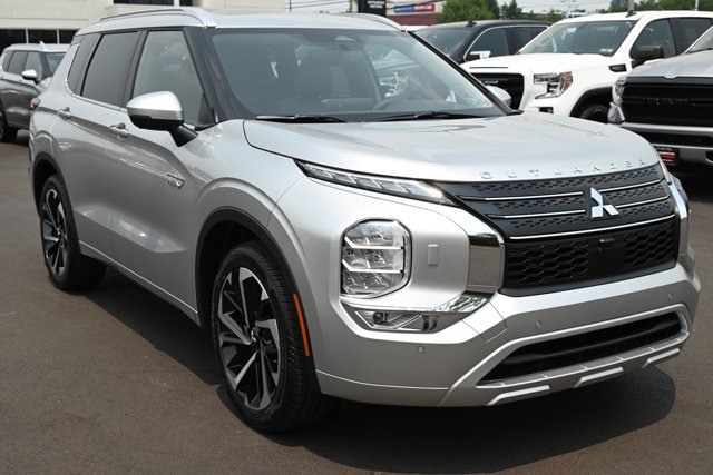 New 2023 Mitsubishi Outlander SEL AWD/4WD image 4