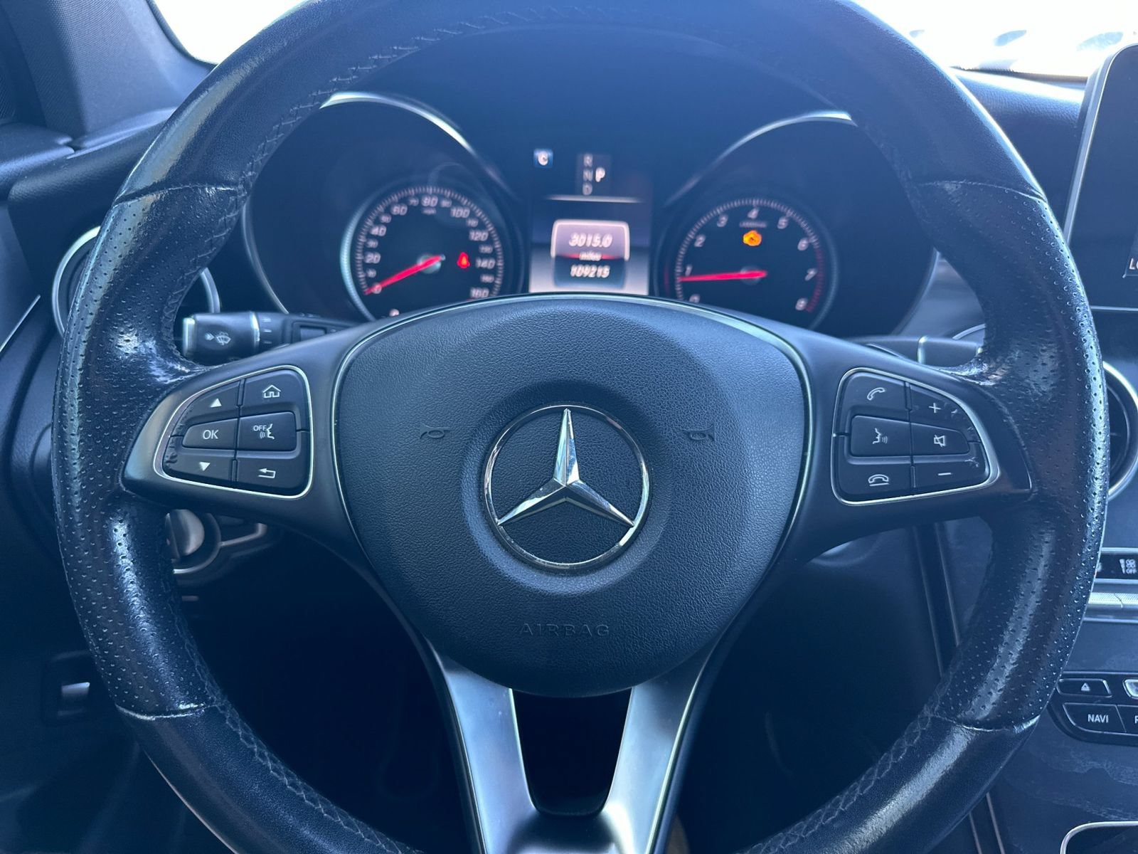 Used 2019 Mercedes-Benz GLC 300 image 24