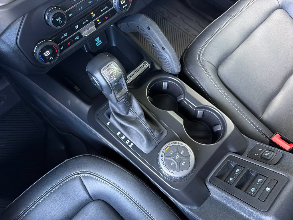 Used 2025 Ford Bronco Badlands w/ Sasquatch Package AWD/4WD image 26