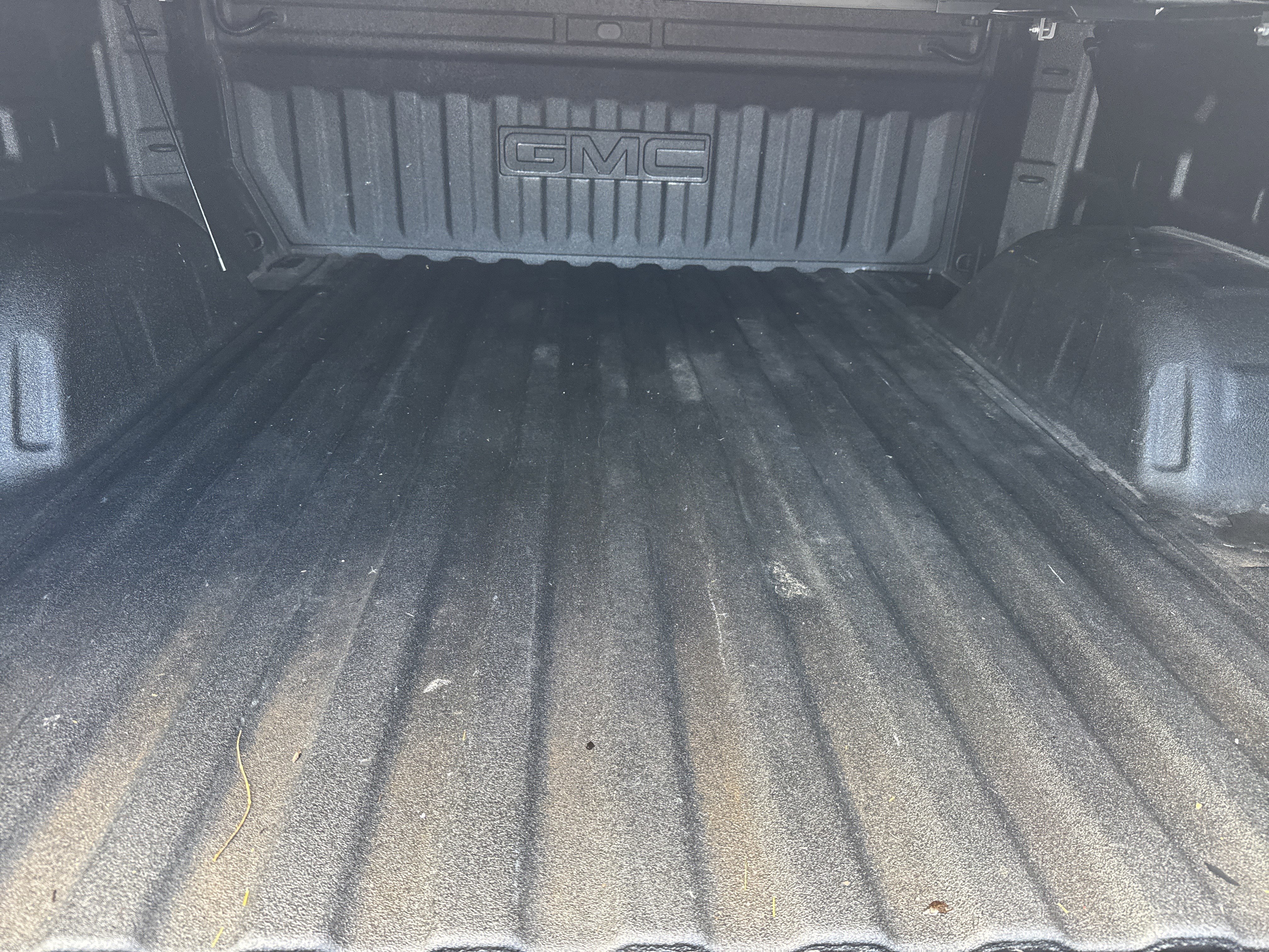 Used 2019 GMC Sierra 1500 SLT w/ SLT Premium Package image 24