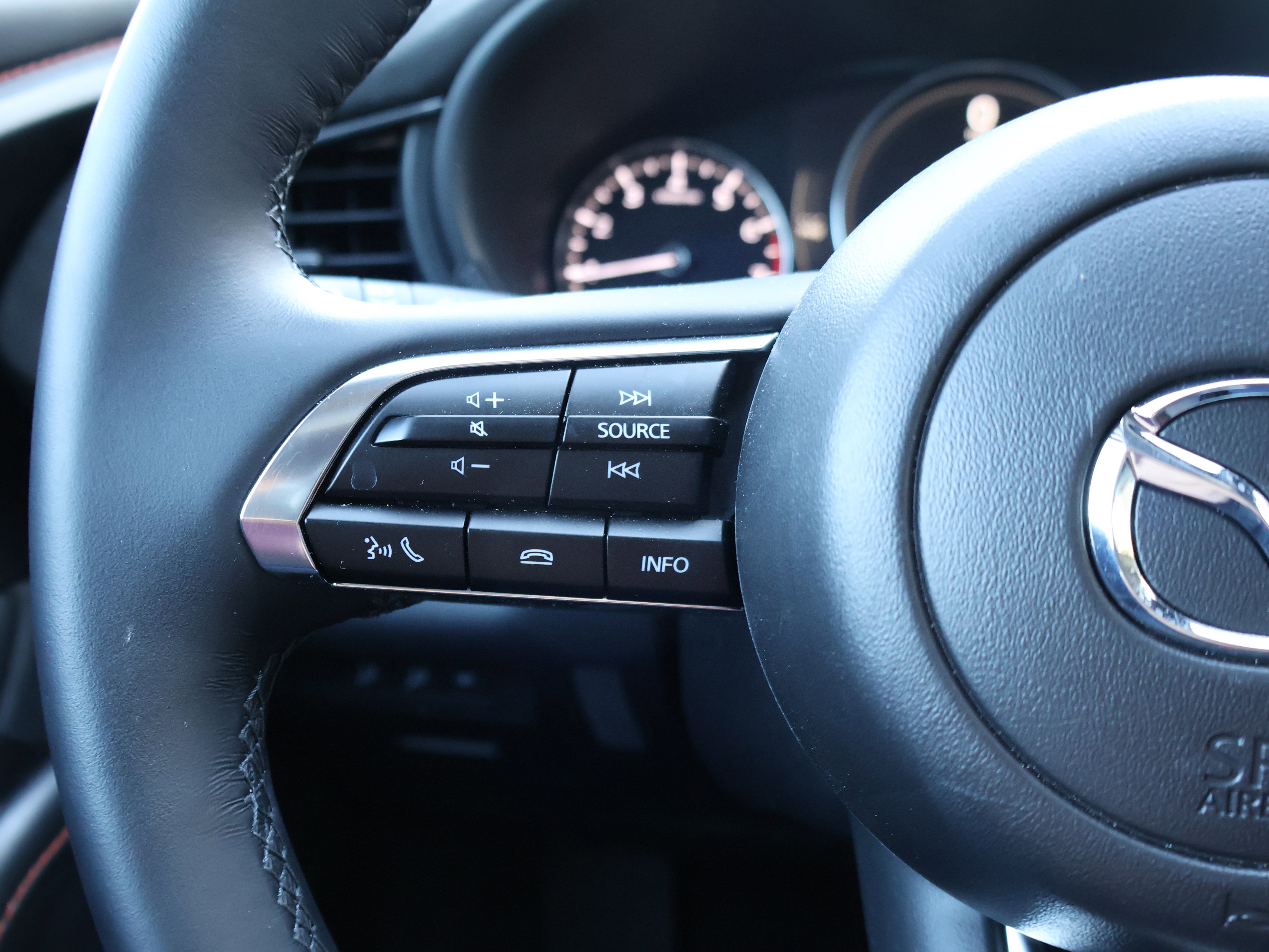 Certified 2025 MAZDA CX-30 Carbon image 36