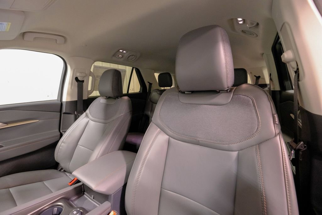 New 2026 Ford Explorer Active w/ Active Comfort Package image 25