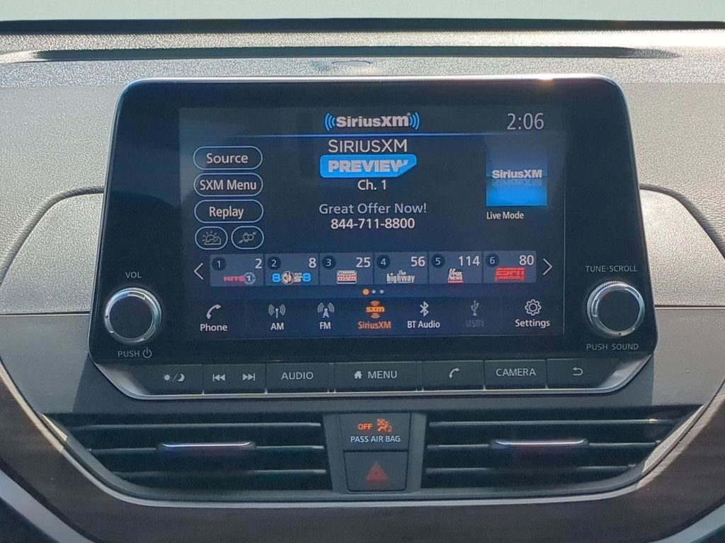 Used 2024 Nissan Altima 2.5 SV image 18