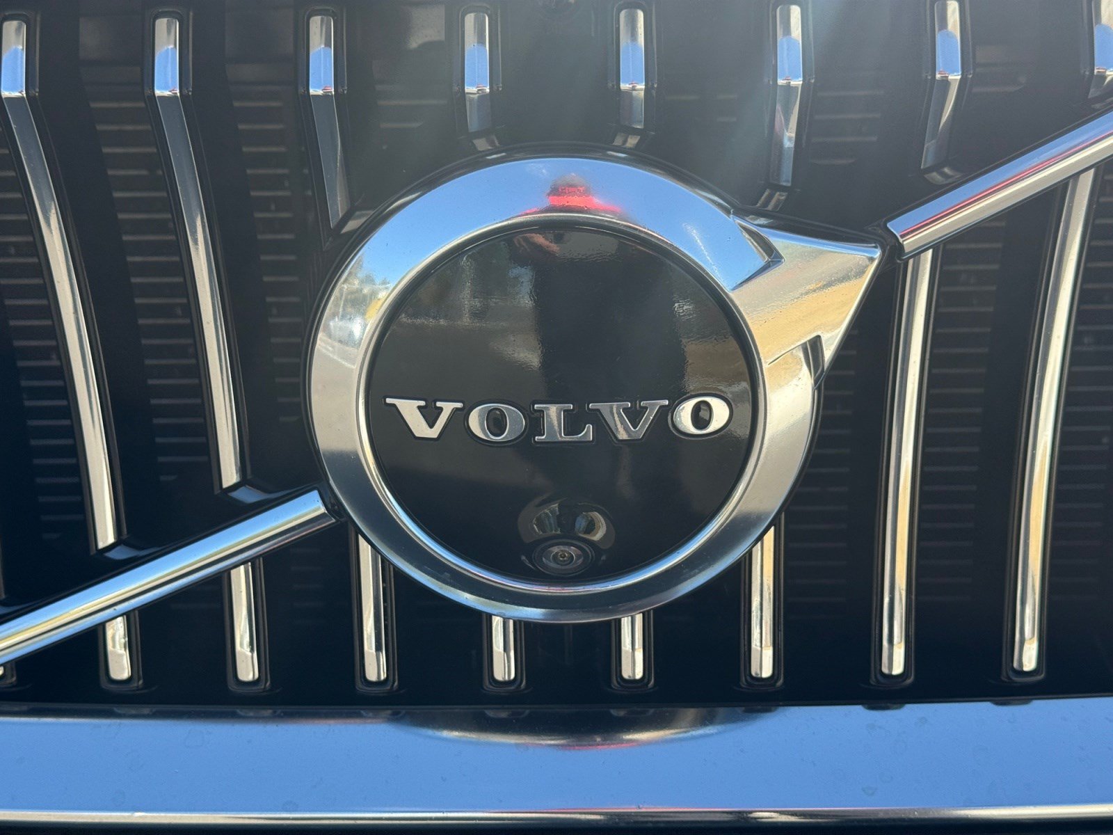 Used 2020 Volvo XC90 T6 Momentum AWD/4WD image 22