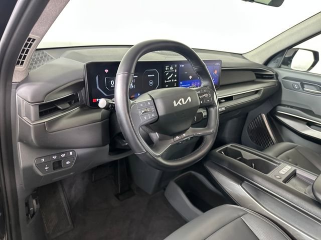 Used 2024 Kia EV9 Wind image 13