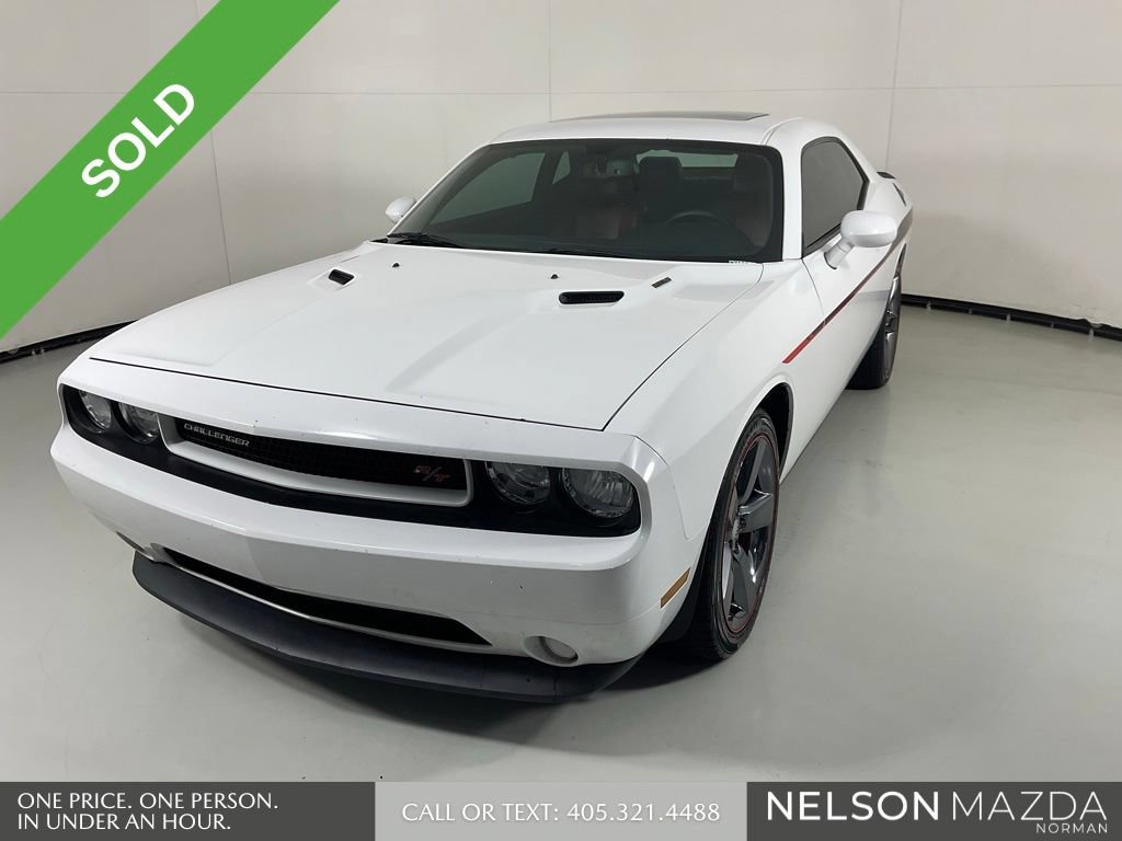 Used 2014 Dodge Challenger R/T Plus RWD image 1