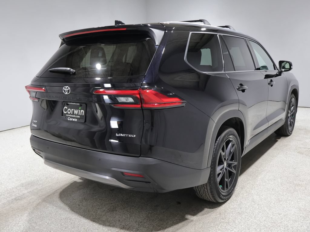 Used 2024 Toyota Grand Highlander AWD video 2