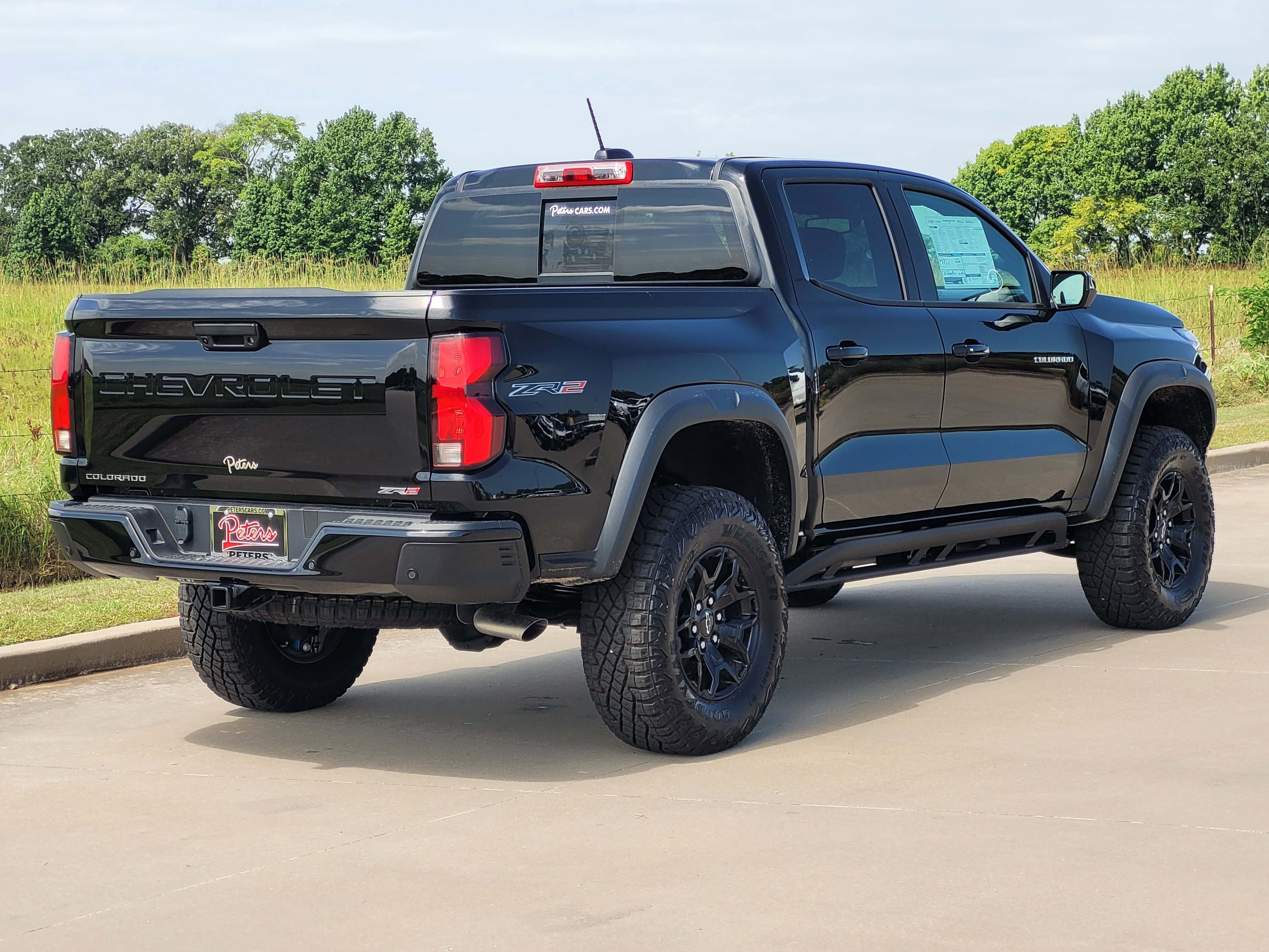 New 2025 Chevrolet Colorado ZR2 w/ Midnight Edition image 3