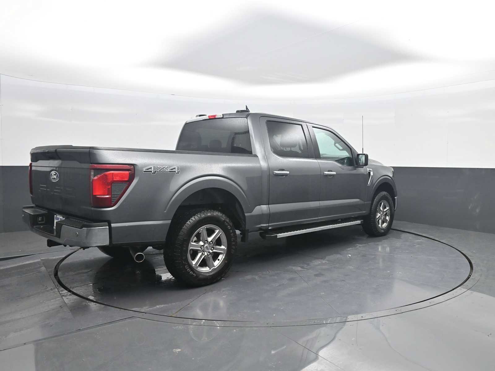 Used 2025 Ford F150 XLT w/ Equipment Group 301A Standard AWD/4WD image 8