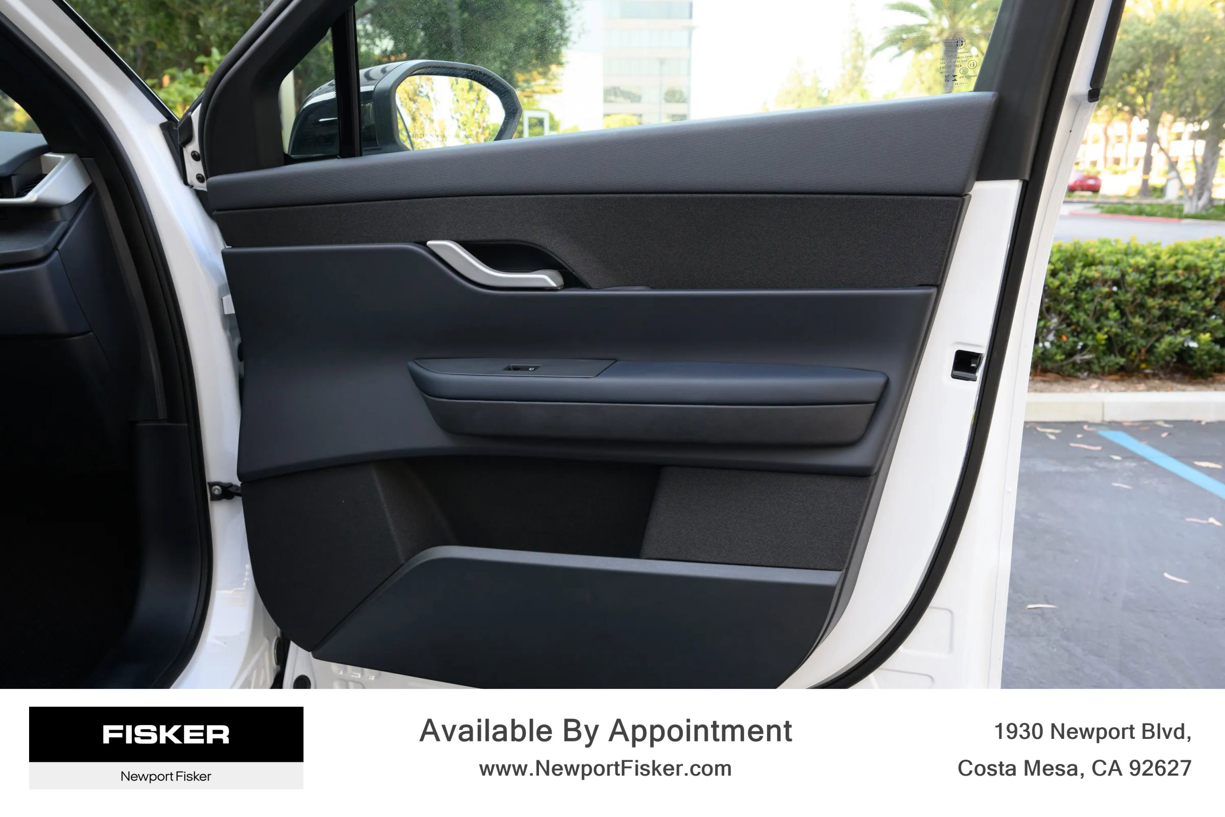 Used 2023 Fisker Ocean Extreme image 25