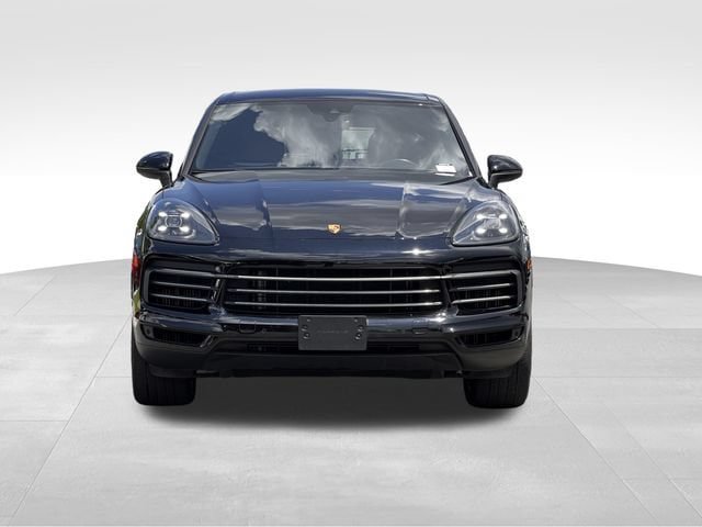 Used 2022 Porsche Cayenne AWD/4WD image 8