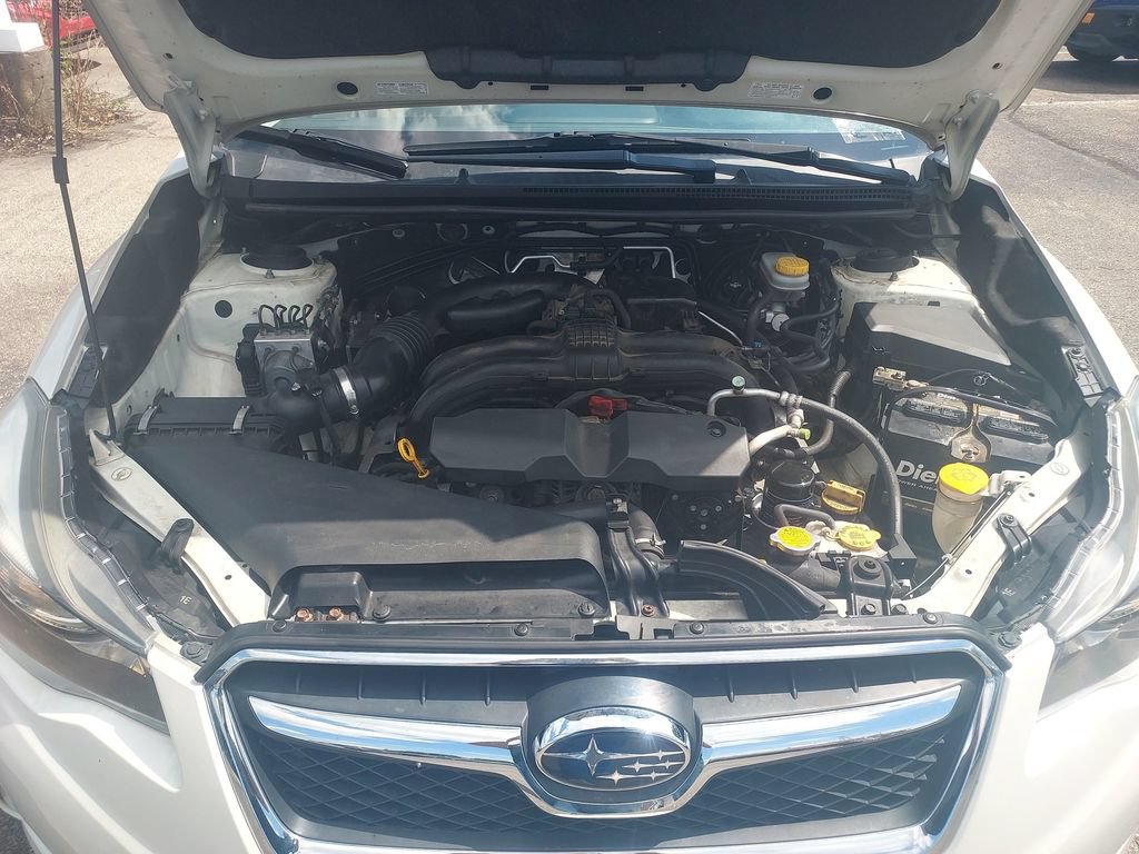 Used 2014 Subaru Crosstrek 2.0i Premium w/ Moonroof Package AWD/4WD image 32