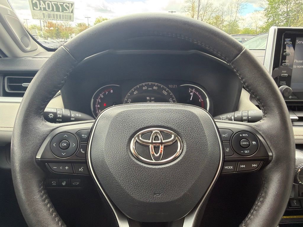 Used 2021 Toyota RAV4 Limited AWD/4WD image 28