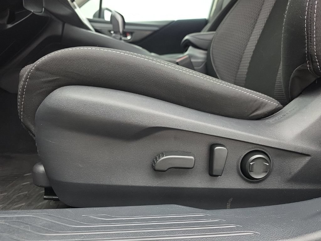 Used 2022 Subaru Outback Premium AWD/4WD image 16