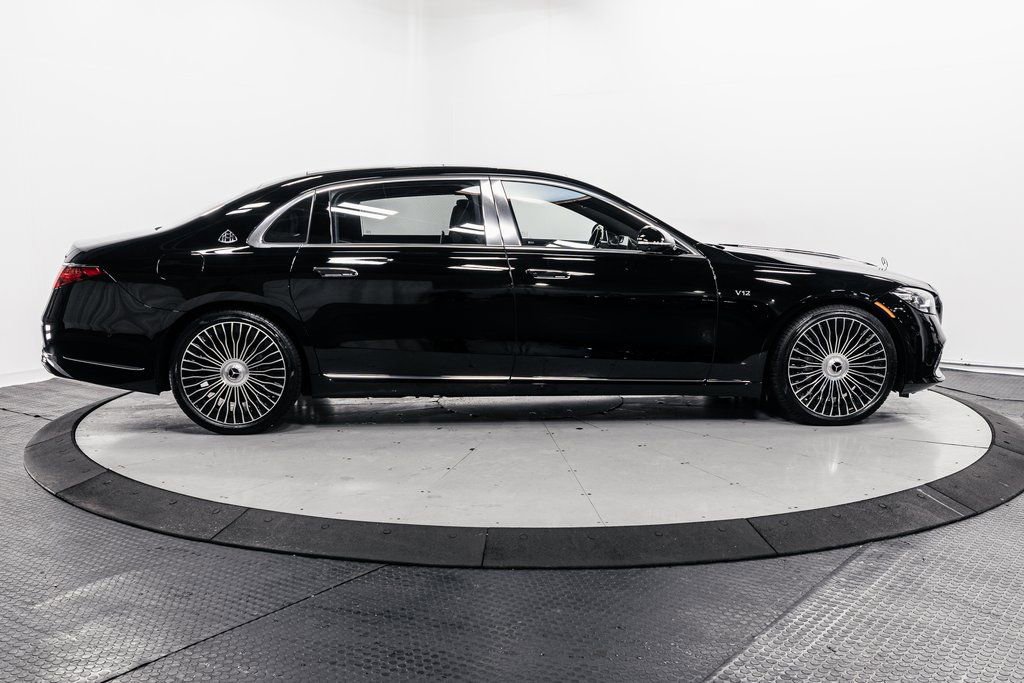 Used 2023 Mercedes-Benz Maybach S 680 4MATIC w/ Manufaktur Leather Package image 39