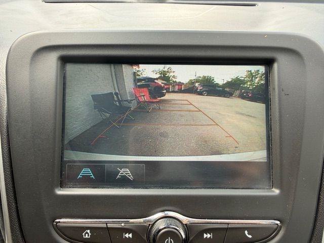 Used 2018 Chevrolet Malibu LS FWD image 17