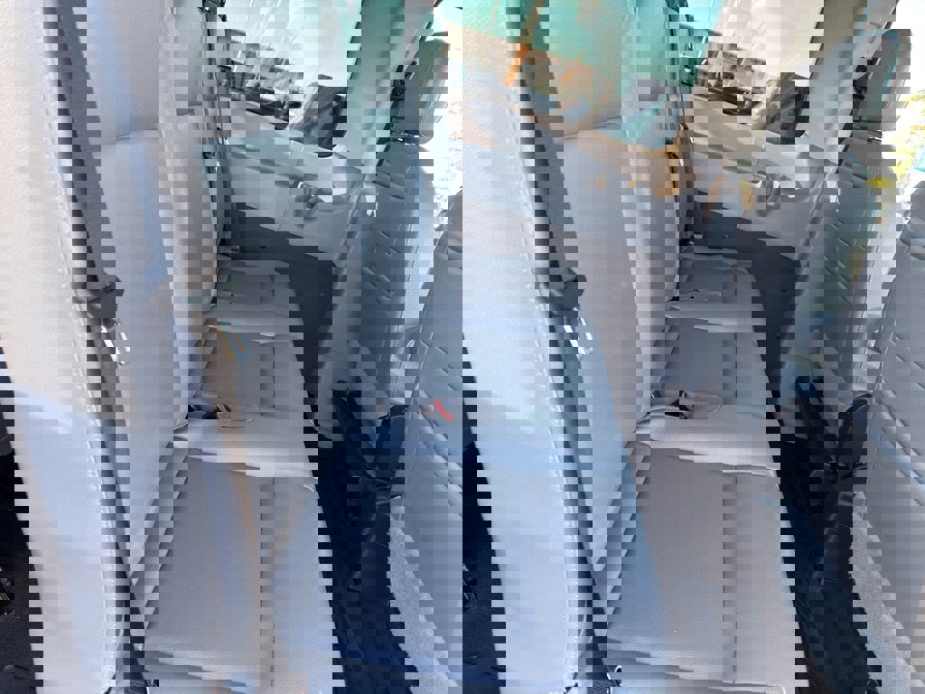 Used 2017 Ford Transit 150 XL image 22