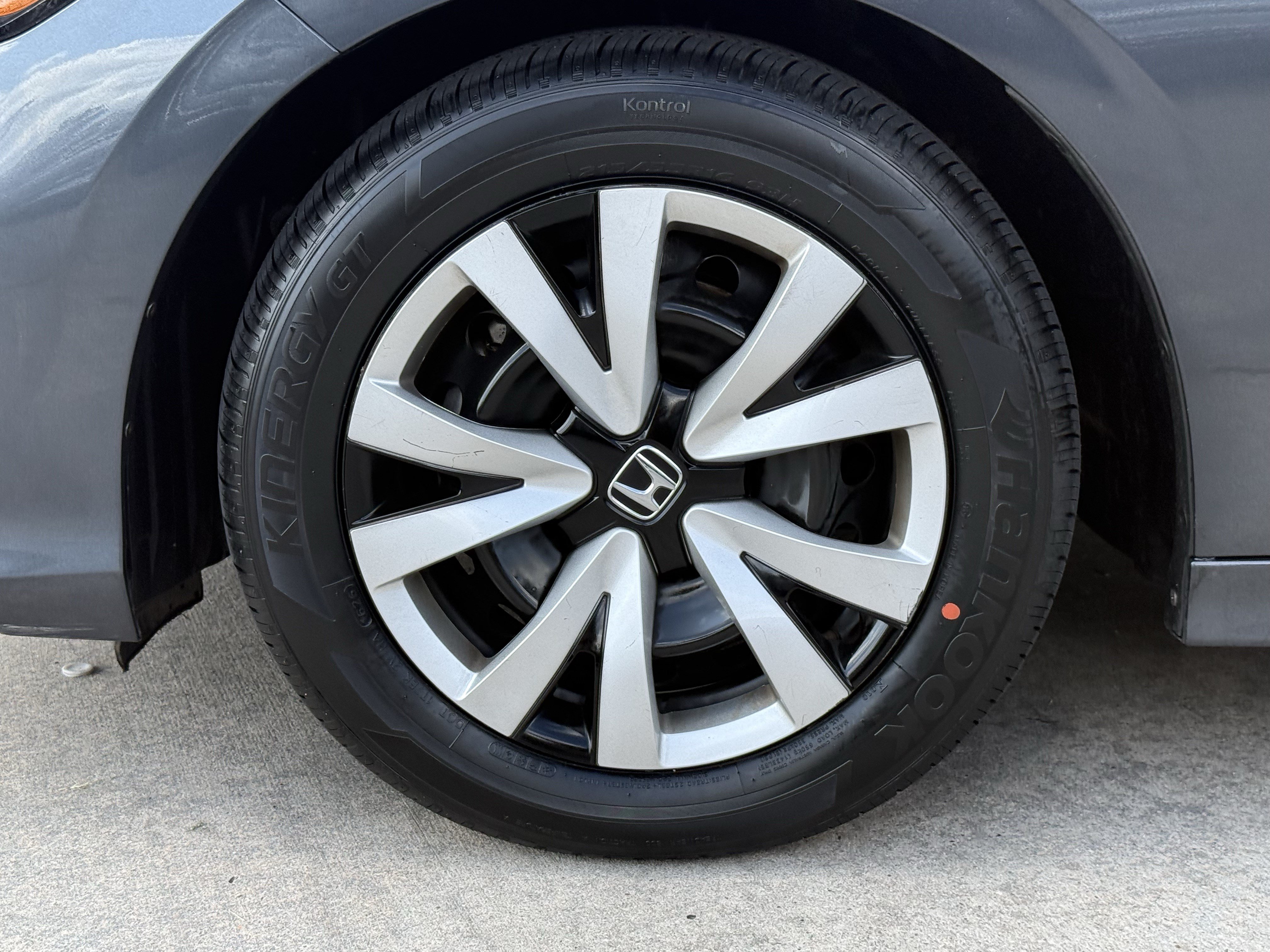 Used 2025 Honda Civic LX image 12