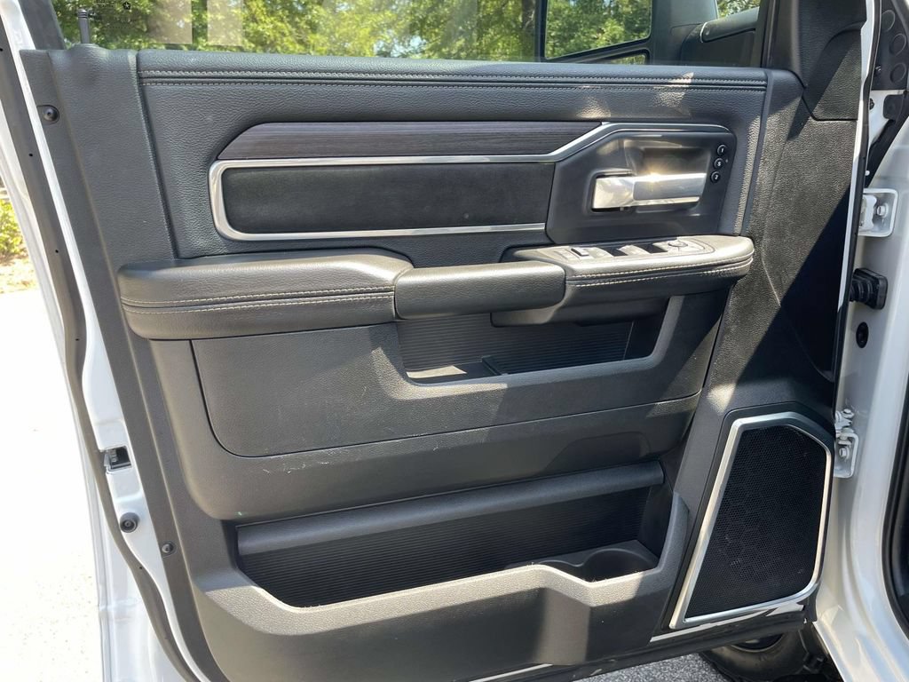 Used 2025 RAM 2500 Laramie w/ Night Edition AWD/4WD image 16