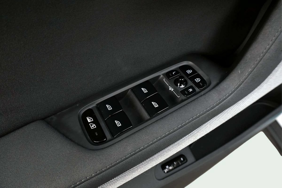 Used 2023 Polestar Polestar 2 w/ Pilot Pack AWD/4WD image 14