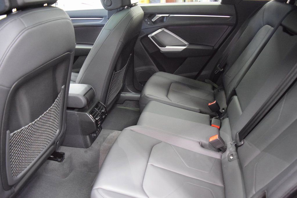New 2025 Audi Q3 2.0T Premium Plus image 5
