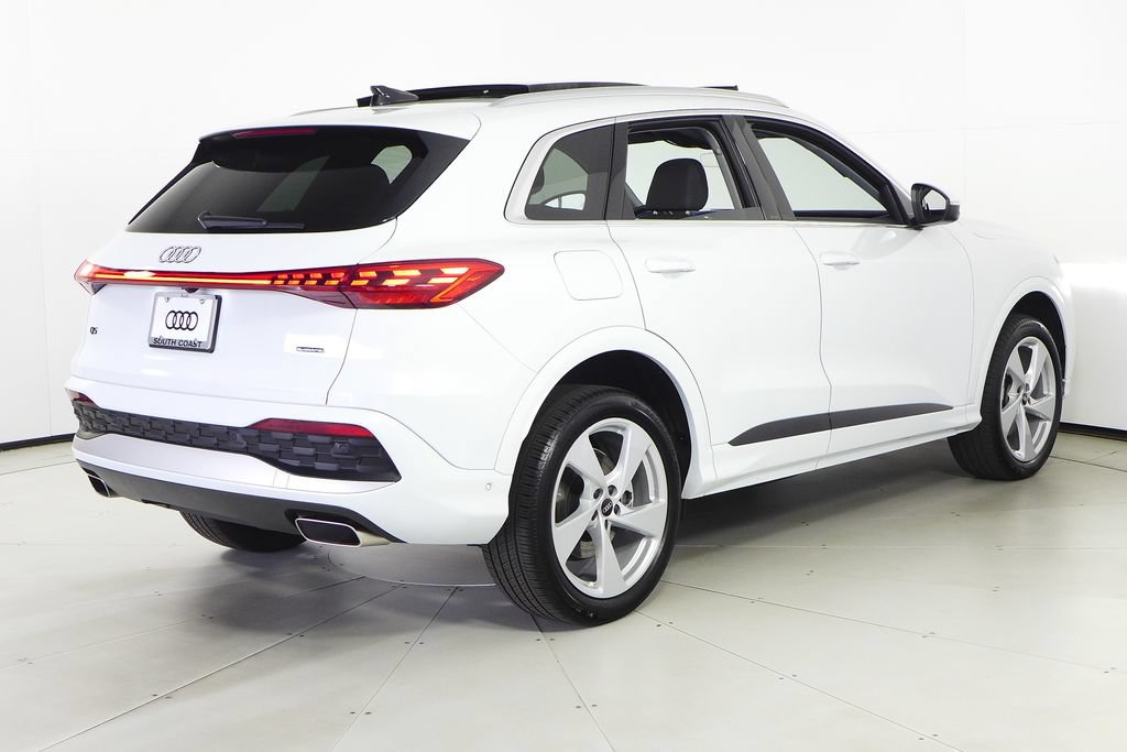 Used 2025 Audi Q5 Premium Plus w/ Premium Plus AWD/4WD image 7