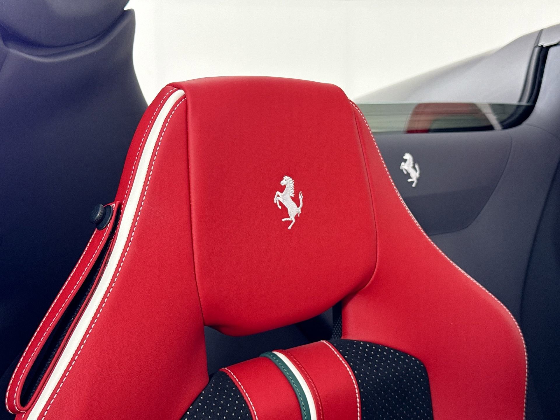 Certified 2022 Ferrari 812 GTS image 23
