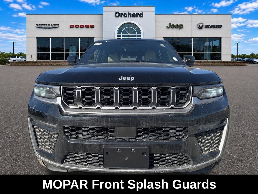 New 2026 Jeep Grand Cherokee L Limited w/ MOPAR Finishing Package AWD/4WD image 8