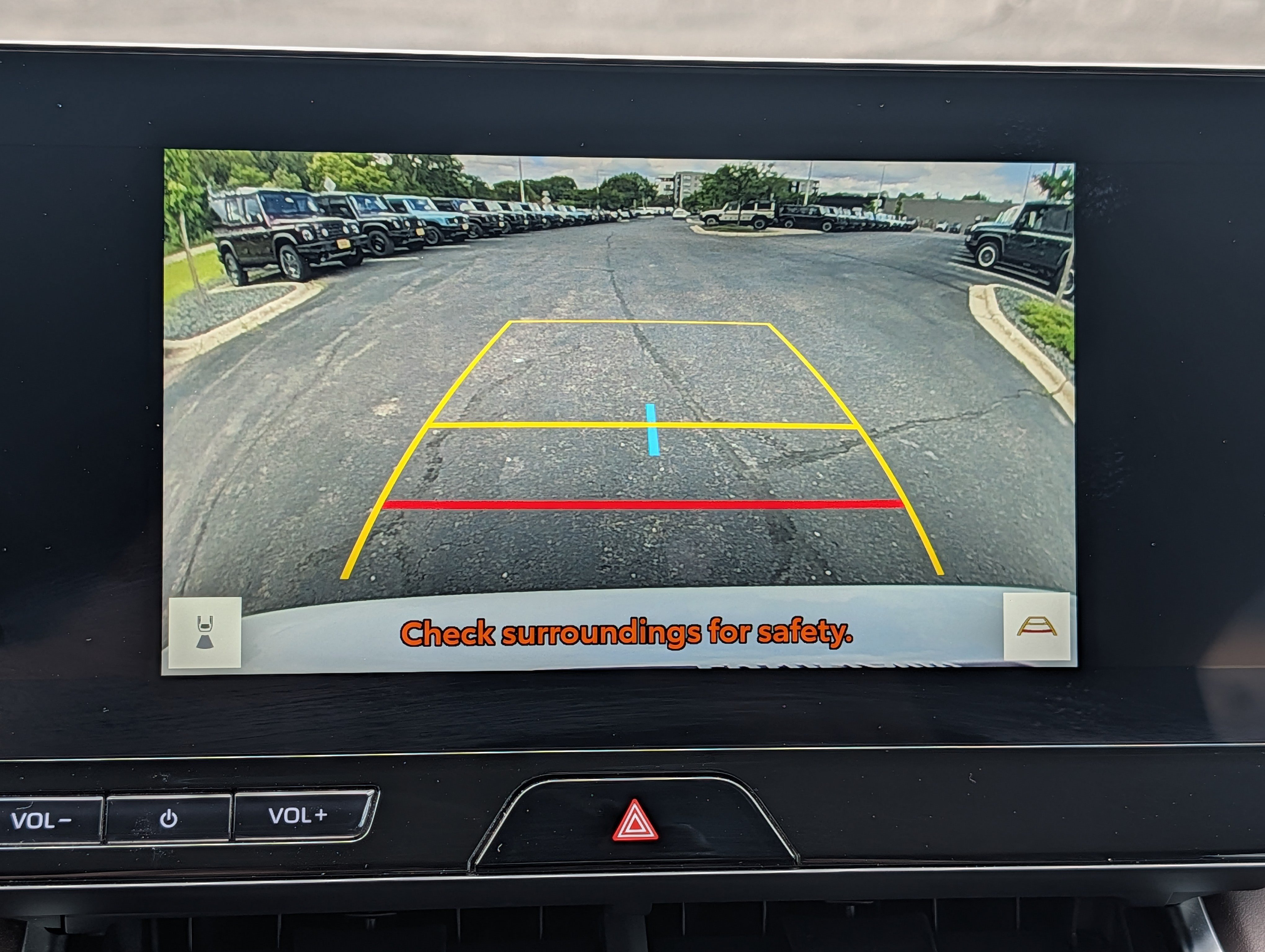 Used 2024 Toyota Venza XLE AWD/4WD image 33