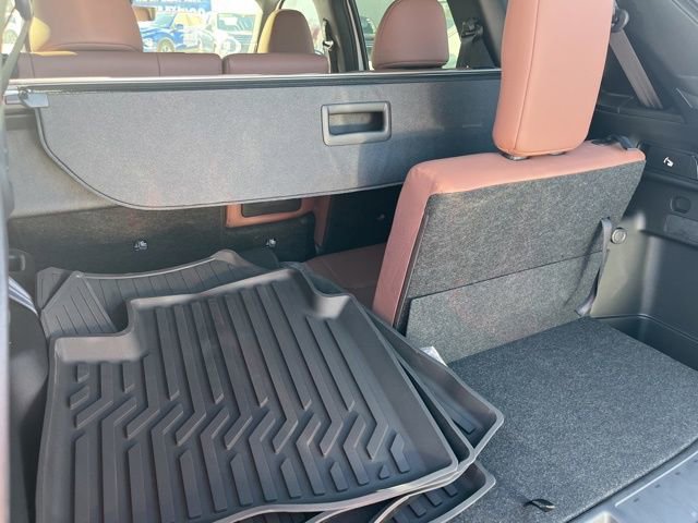 New 2025 Mitsubishi Outlander SEL image 18