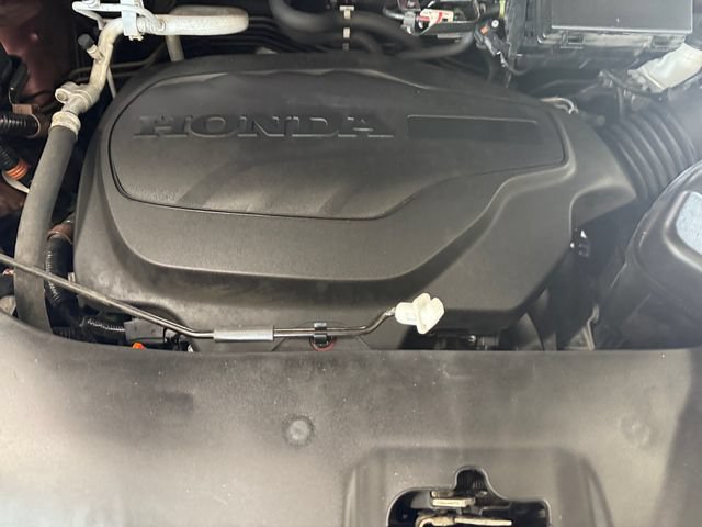 Used 2022 Honda Pilot Touring image 6