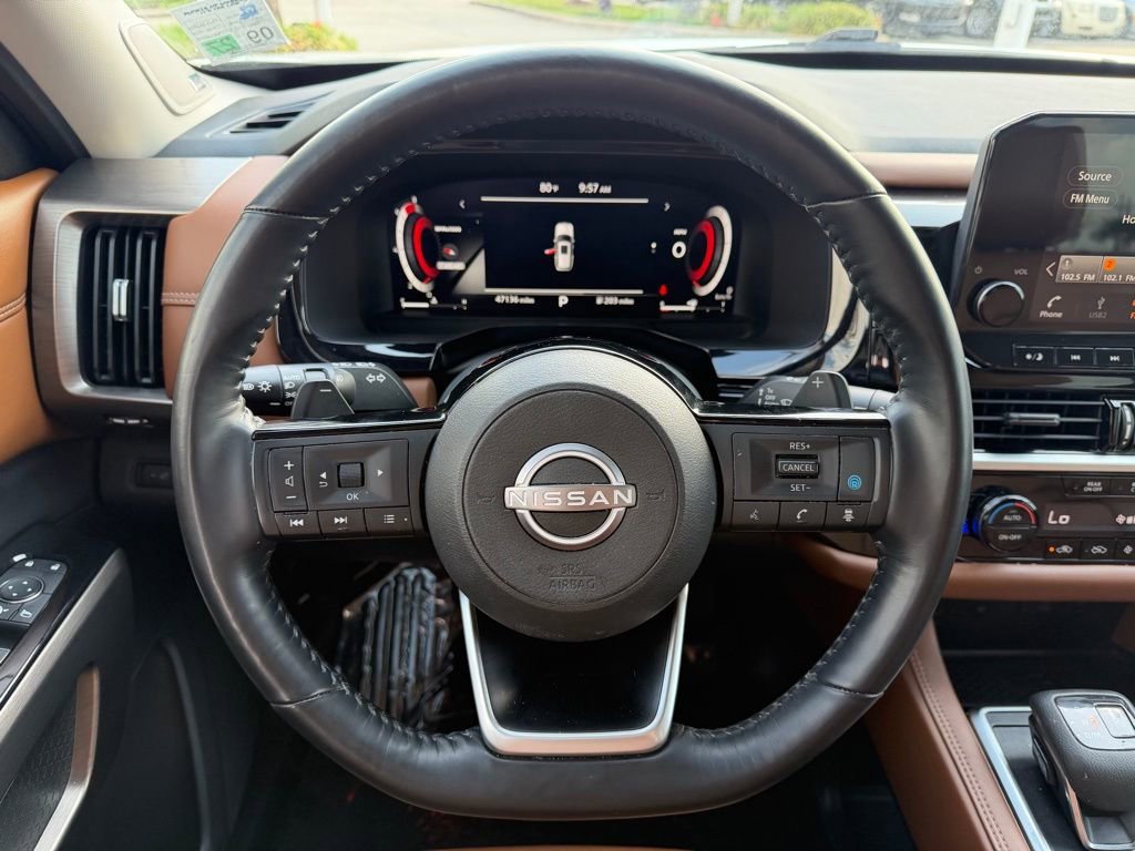 Used 2022 Nissan Pathfinder Platinum w/ Cargo Package FWD image 18