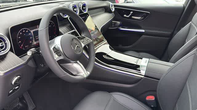 Used 2026 Mercedes-Benz GLC 300 4MATIC image 24