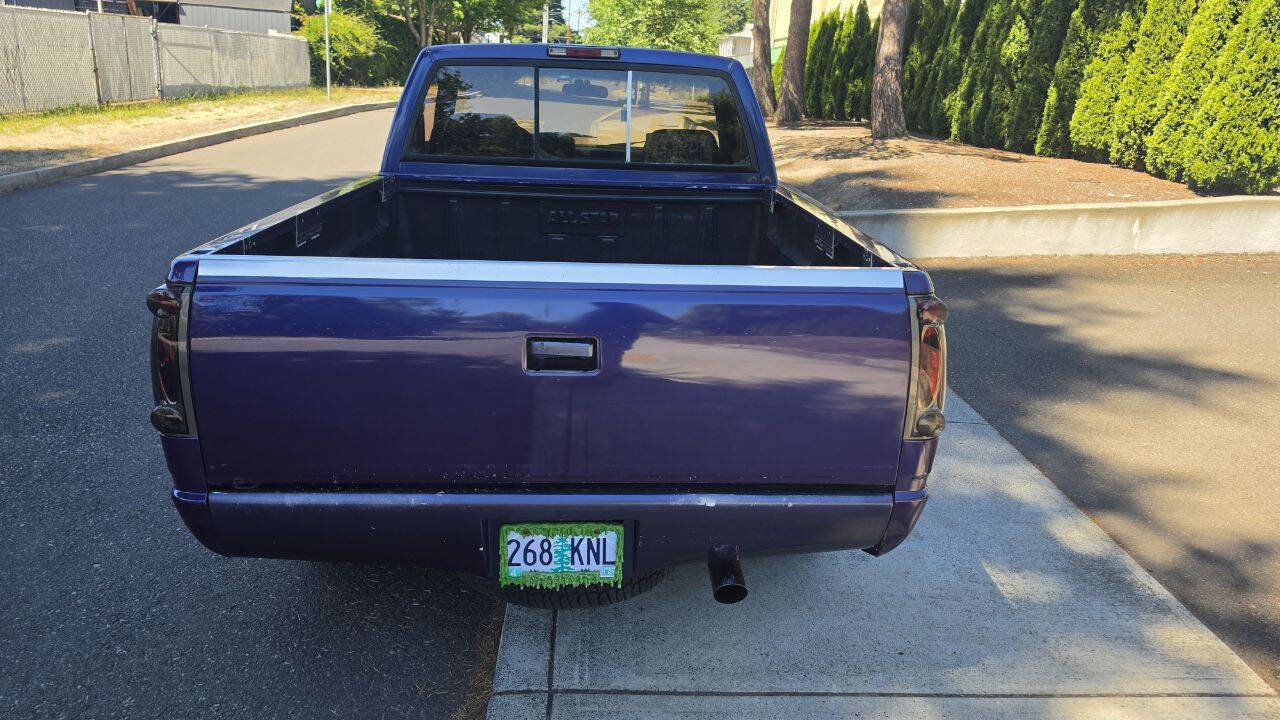 Used 1994 Chevrolet Silverado 1500 2WD Regular Cab image 4