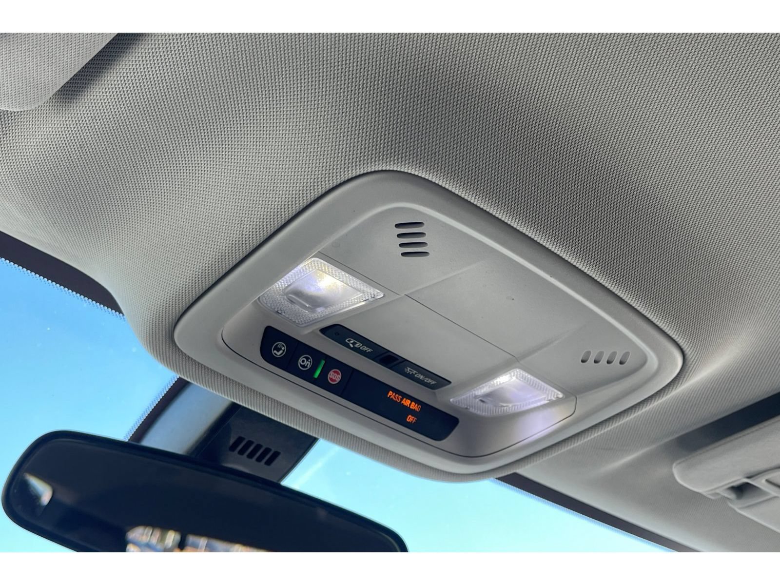 Used 2019 Chevrolet Traverse LS w/ LPO, Blackout Package FWD image 25