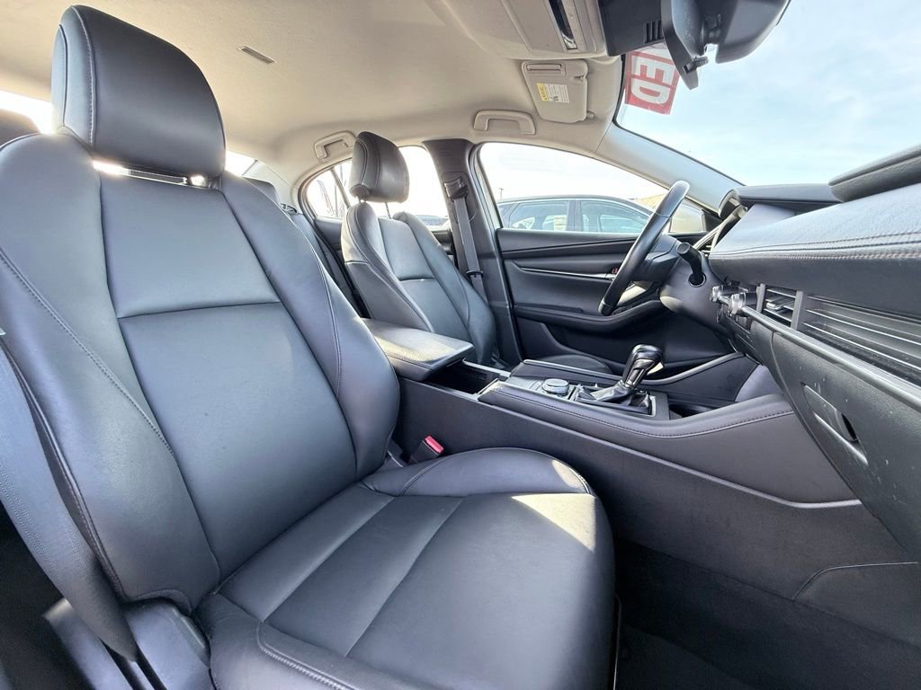 Used 2023 MAZDA MAZDA3 s image 32