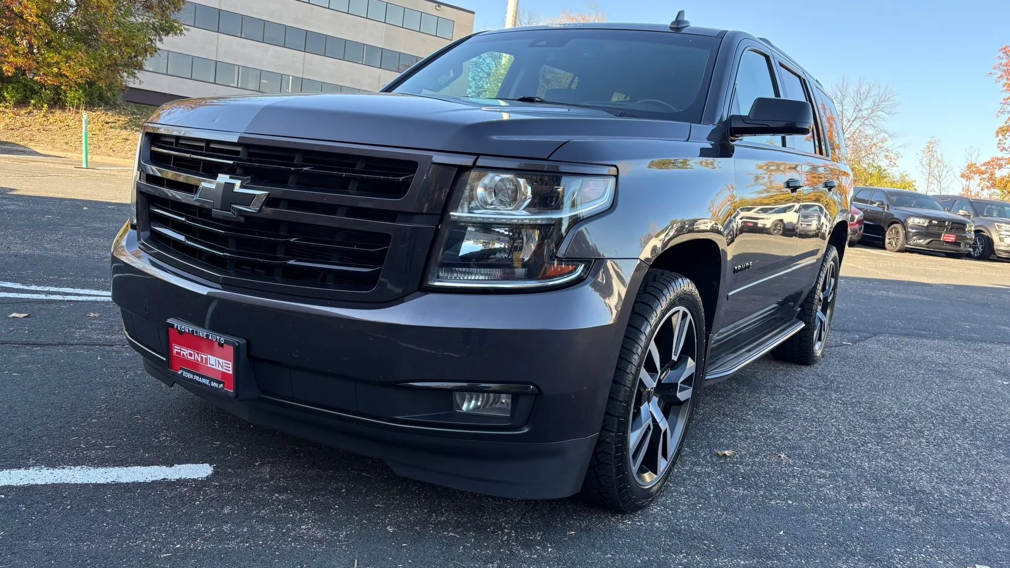 Used 2018 Chevrolet Tahoe Premier AWD/4WD image 15