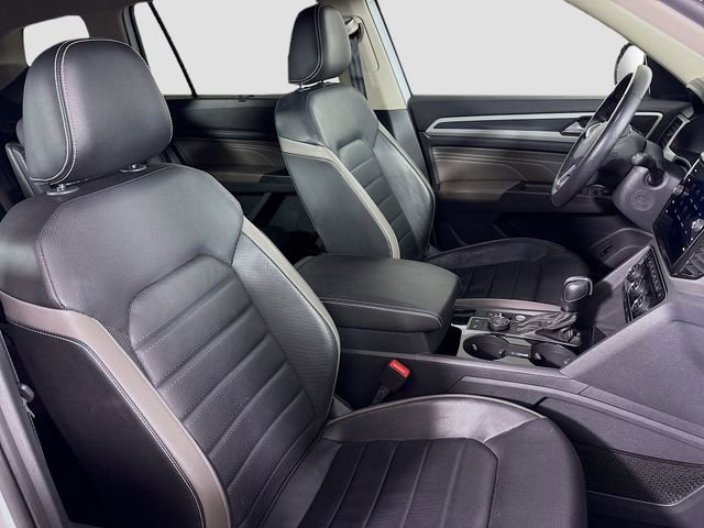 Used 2023 Volkswagen Atlas SEL Premium image 32