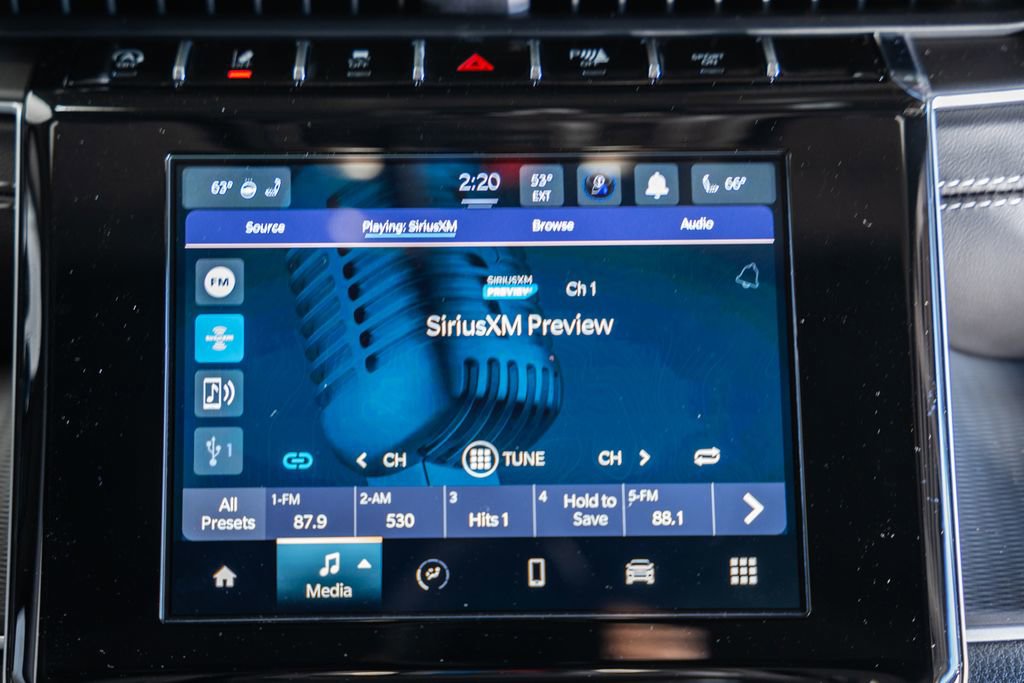 New 2025 Jeep Grand Cherokee Laredo X w/ Luxury Tech Group I image 22