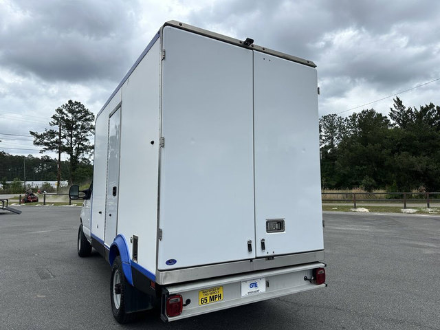Used 2024 Ford E-350 and Econoline 350 Super Duty w/ Power Windows & Locks Group RWD image 7