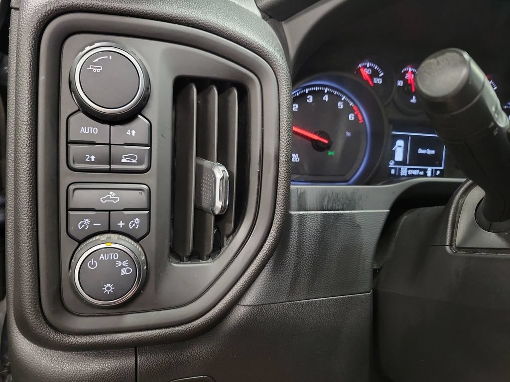Used 2021 Chevrolet Silverado 1500 Custom AWD/4WD image 24