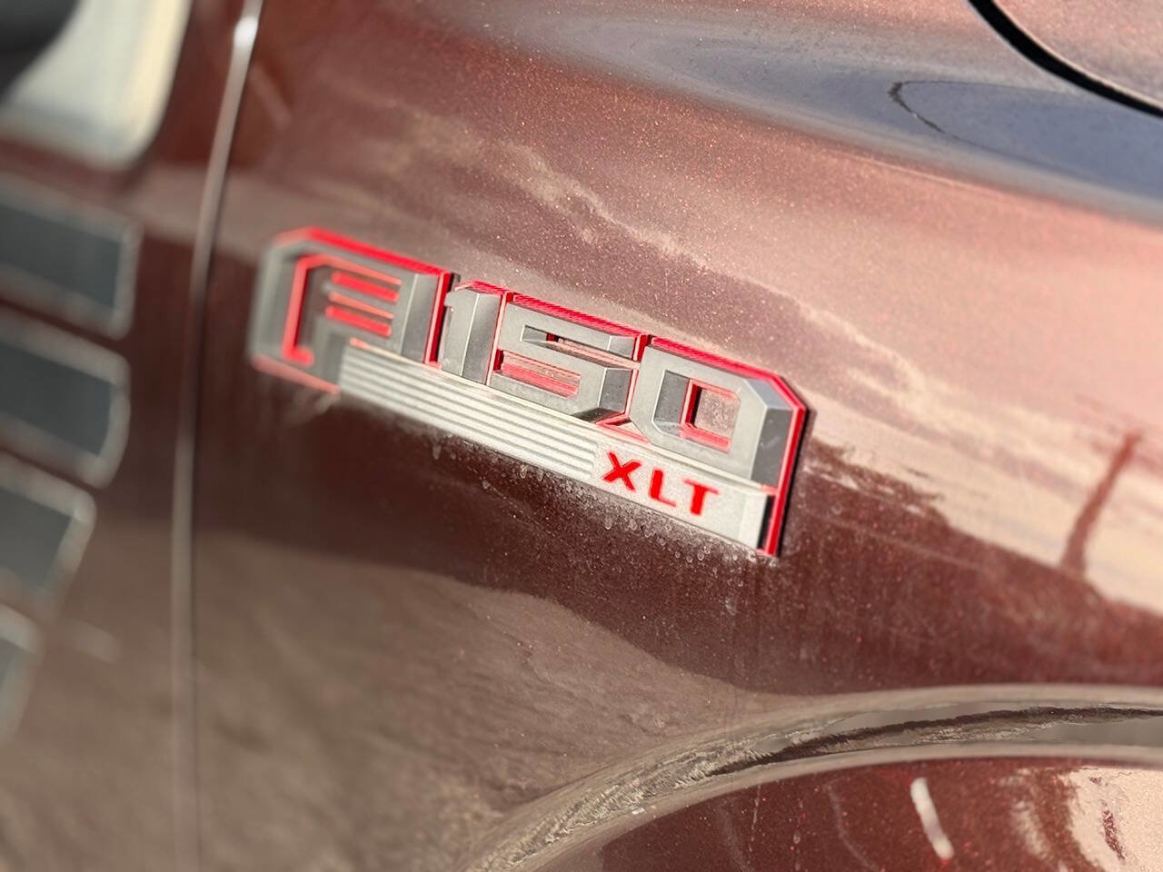 Used 2018 Ford F150 XLT w/ Equipment Group 302A Luxury image 12