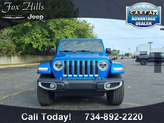 Used 2022 Jeep Wrangler Unlimited Sahara 4xe image 2