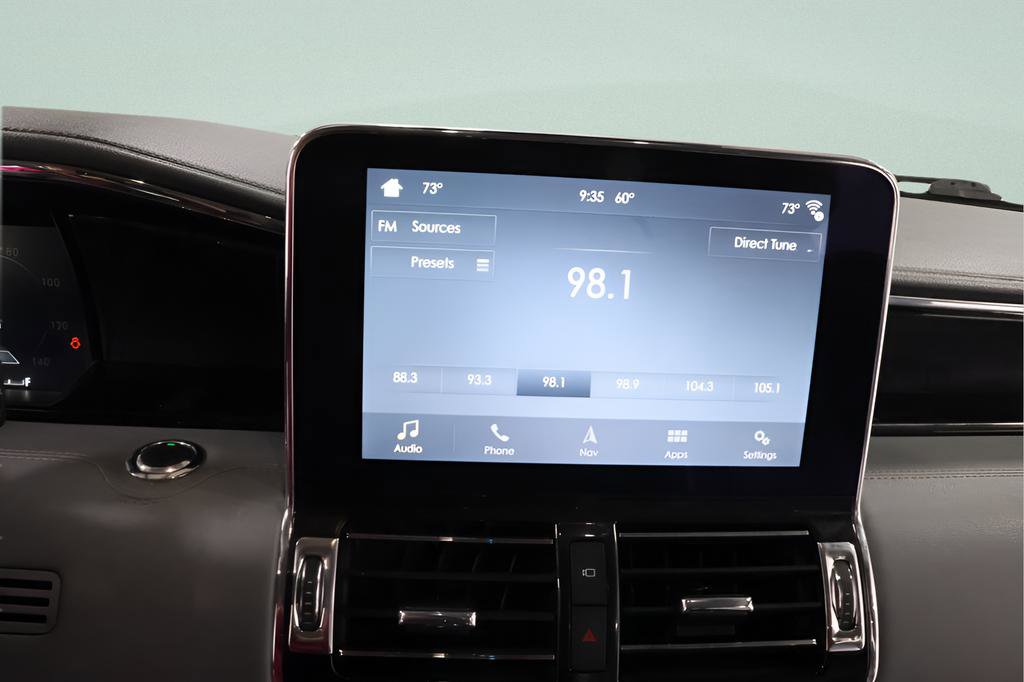 Used 2019 Lincoln Navigator Reserve AWD/4WD image 11
