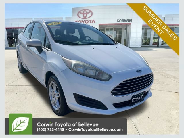 Used 2019 Ford Fiesta SE FWD image 1