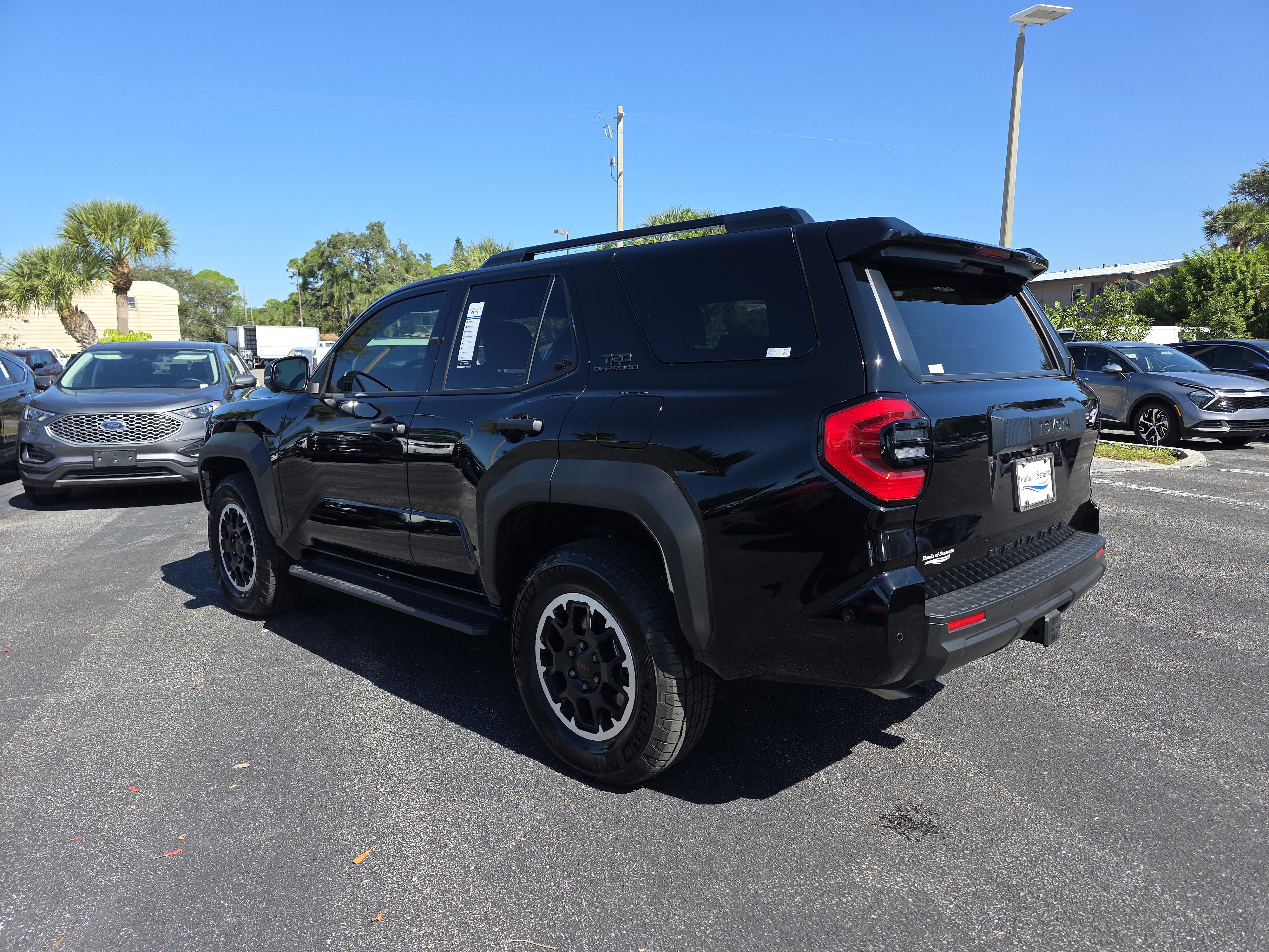 Used 2025 Toyota 4Runner Limited image 8